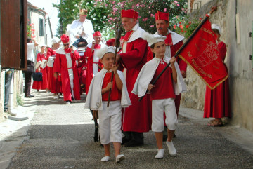 Le village de Moncrabeau et son festival des Menteurs