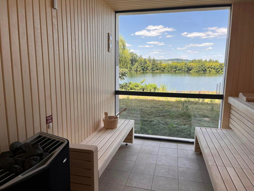 Sauna avec vue sur le Lot