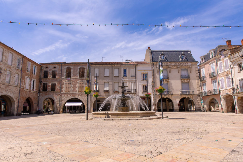 Place Lafayette de Villeneuve-sur-Lot